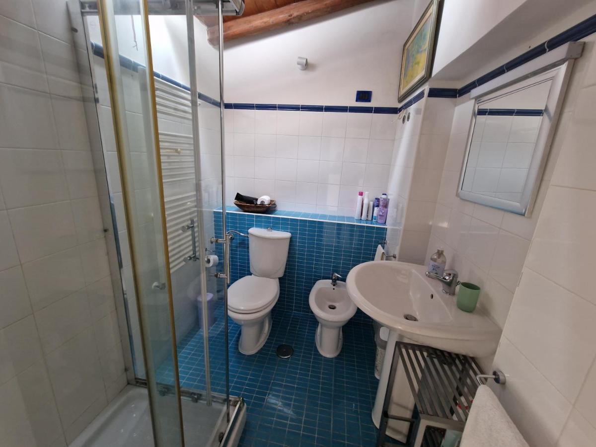 Sea-View Terrace & Bikes Moon Ortigia Holiday Home سيراكوزا المظهر الخارجي الصورة