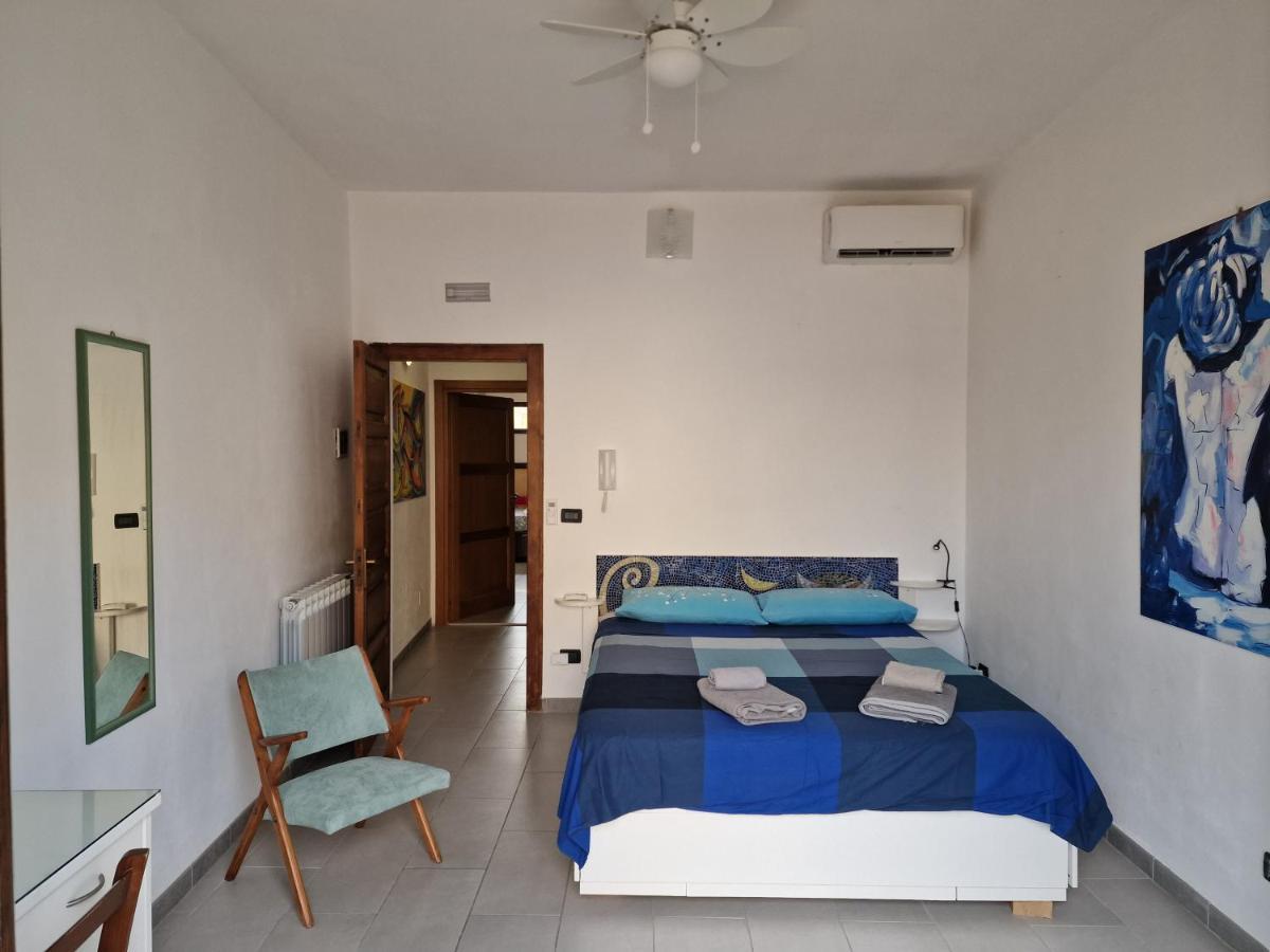 Sea-View Terrace & Bikes Moon Ortigia Holiday Home سيراكوزا المظهر الخارجي الصورة